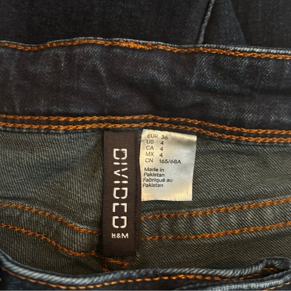 Flare Jeans from H&M Divided, EUC - Picture 8 of 9